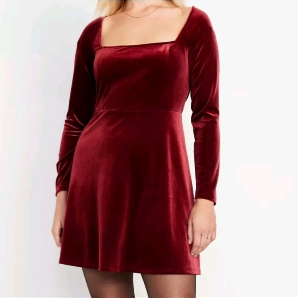 Old Navy Red Velvet Christmas Holiday Dress L Fit Flare Square Neck NWT
